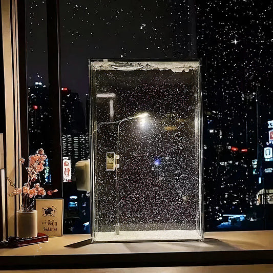 Snowy Lamp™